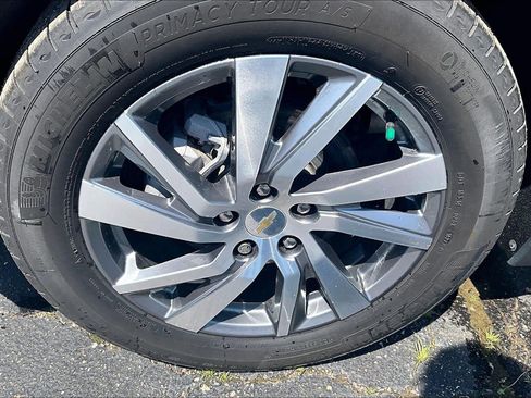 Used 2022 Chevrolet Equinox LT FWD image 9
