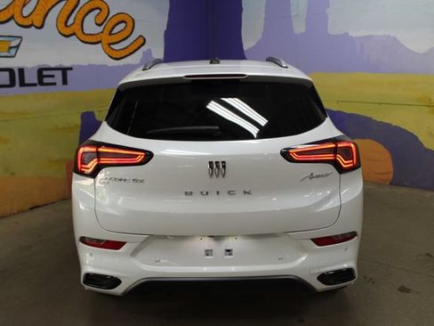 Used 2024 Buick Encore GX Avenir w/ Avenir Technology Package AWD/4WD image 7