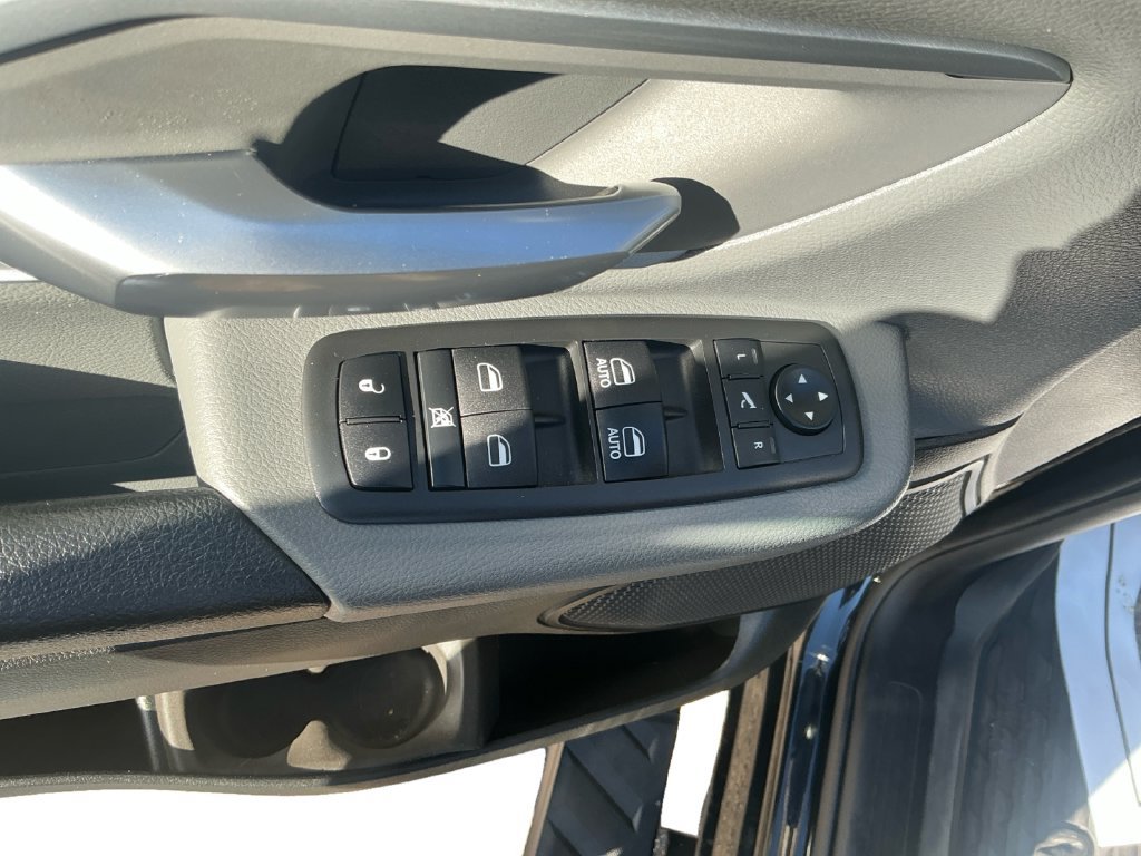 Used 2020 RAM 1500 Big Horn AWD/4WD image 16
