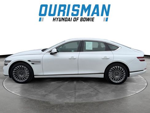 Used 2024 Genesis G80 image 3