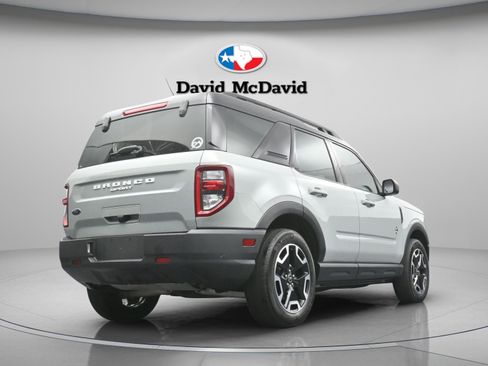 Used 2024 Ford Bronco Sport Outer Banks w/ Tech Package AWD/4WD image 32