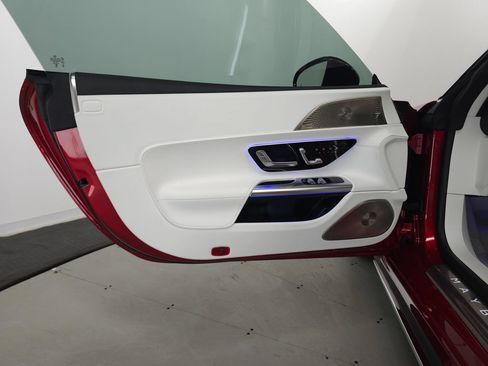 Used 2026 Mercedes-Benz Maybach SL 680 image 6