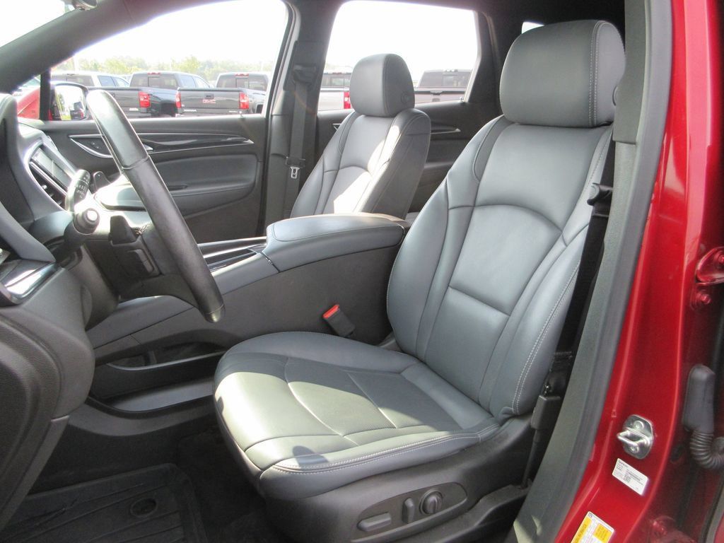 Certified 2023 Buick Enclave Essence FWD image 19