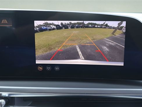 Certified 2024 Cadillac Lyriq Tech RWD image 24