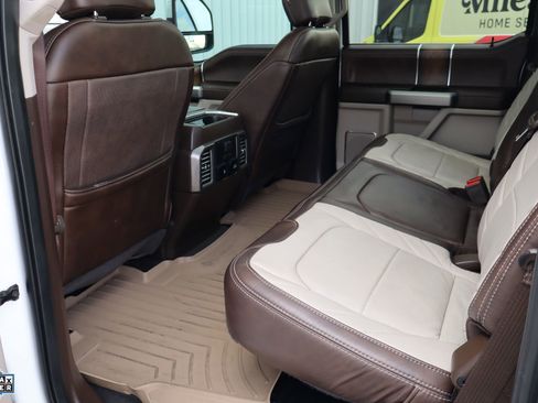 Used 2019 Ford F450 Limited image 27