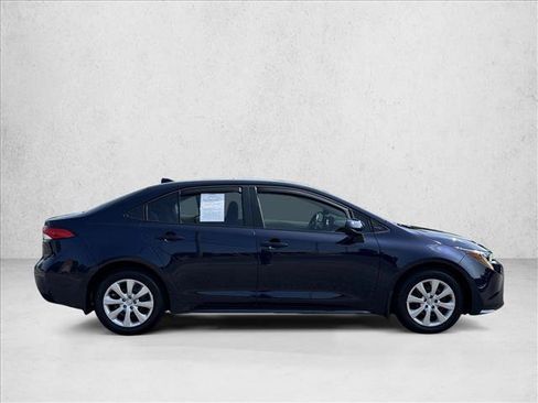 Used 2026 Toyota Corolla LE FWD image 4