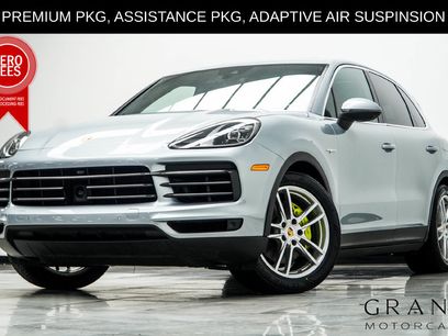 Used 2023 Porsche Cayenne w/ Premium Package