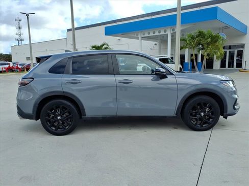 Used 2023 Honda HR-V Sport image 12
