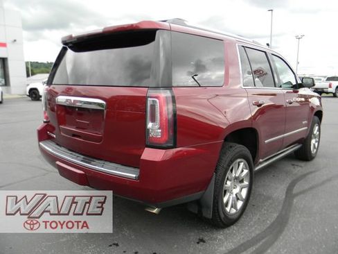Used 2017 GMC Yukon Denali w/ Open Road Package AWD/4WD image 2