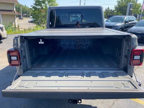 Used 2022 Jeep Gladiator Mojave w/ LED Lighting Group AWD/4WD image 25