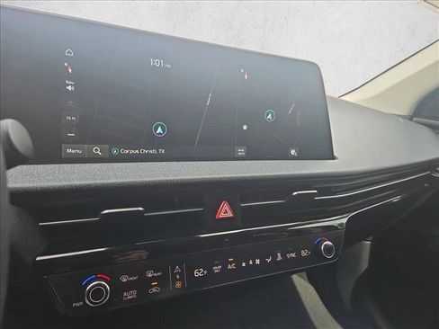 Used 2024 Kia EV6 Light image 15