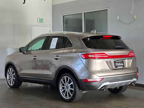 Used 2019 Lincoln MKC Reserve w/ MKC Climate Package FWD image 6