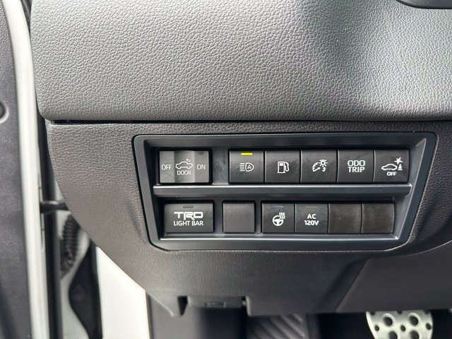Used 2025 Toyota Tundra TRD Pro AWD/4WD image 14