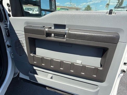 Used 2014 Ford F350 XL w/ Power Equipment Group image 20