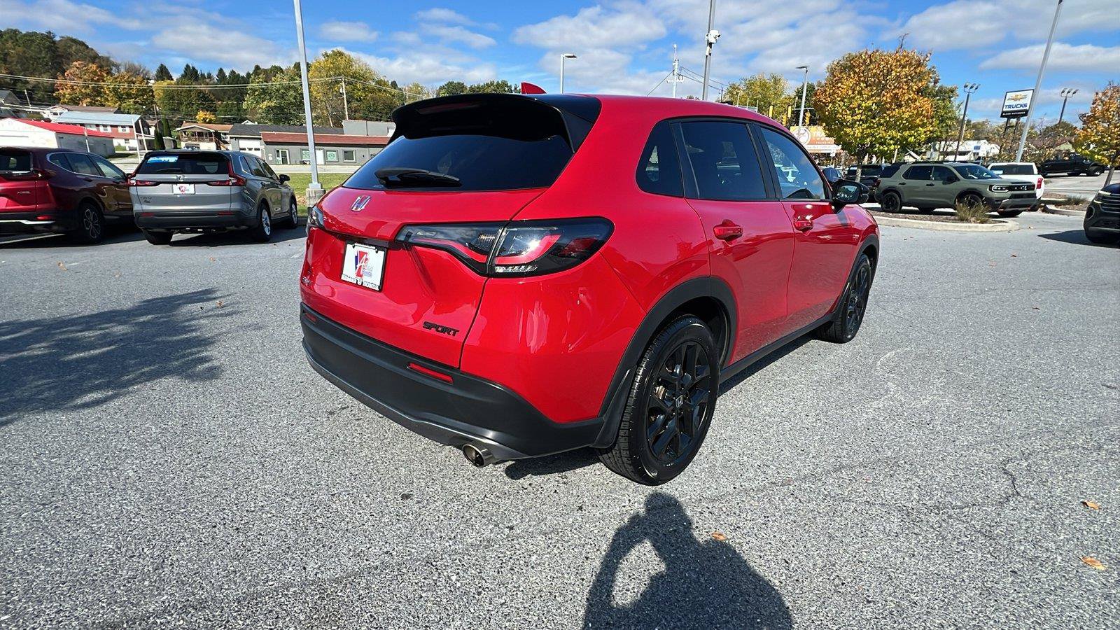 Certified 2025 Honda HR-V Sport image 4