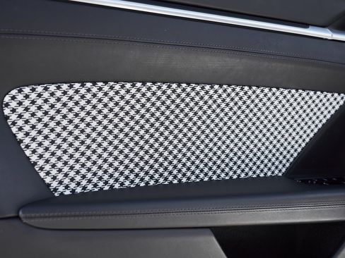 Used 2023 Porsche 911 Turbo S image 29