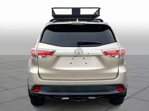 Used 2015 Toyota Highlander Limited image 5