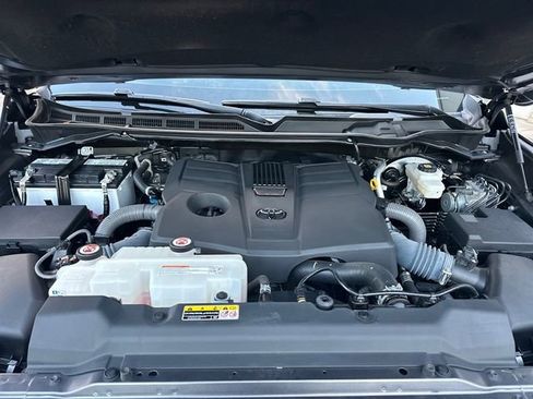 Used 2023 Toyota Tundra 1794 Edition image 30