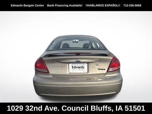 Used 2004 Ford Taurus SES FWD image 6