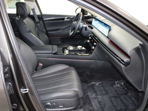 Used 2025 Genesis G80 2.5T AWD/4WD image 25