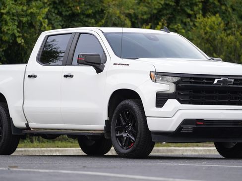 Used 2023 Chevrolet Silverado 1500 RST w/ Redline Edition AWD/4WD image 42