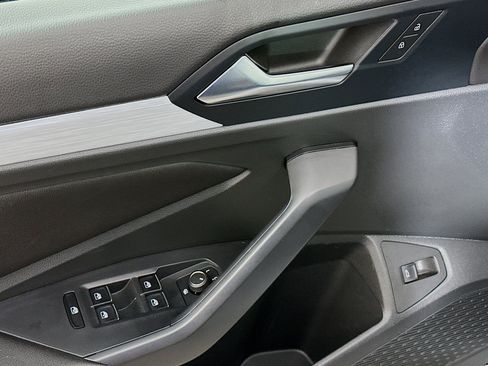 Used 2025 Volkswagen Jetta Sport FWD image 15