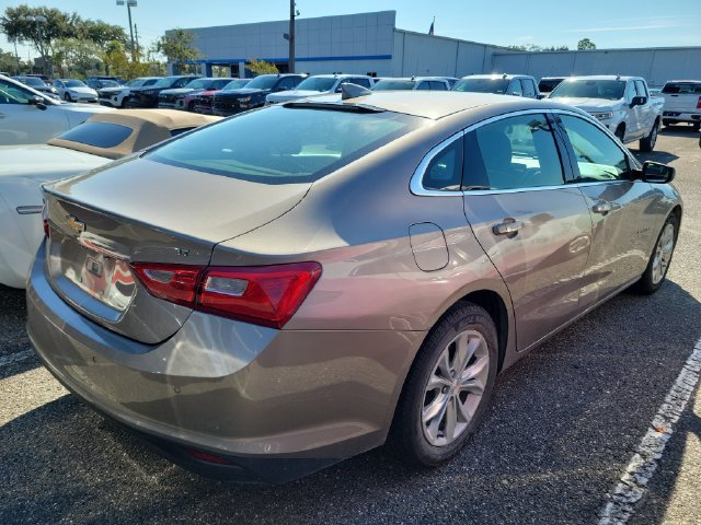 Used 2024 Chevrolet Malibu LT FWD image 5