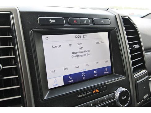 Used 2020 Ford Expedition XLT w/ Equipment Group 202A RWD image 23