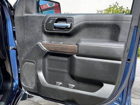 Used 2021 Chevrolet Silverado 1500 LT w/ Bed Protection Package AWD/4WD image 26