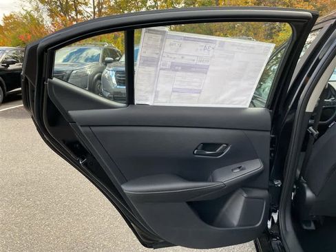 New 2025 Nissan Sentra SV image 21