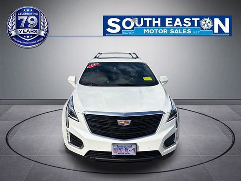 Used 2019 Cadillac XT5 Luxury w/ Sport Package AWD/4WD image 3