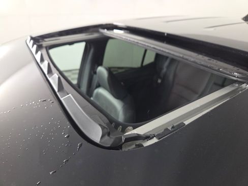 New 2026 Honda Ridgeline Black Edition image 3