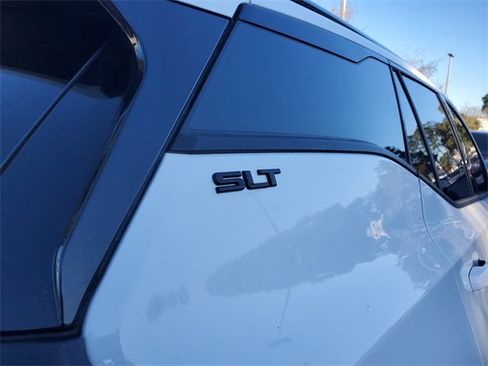 Used 2020 GMC Terrain SLT w/ Preferred Package image 8