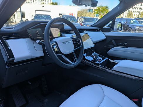 New 2026 Land Rover Range Rover Sport SE AWD/4WD image 15
