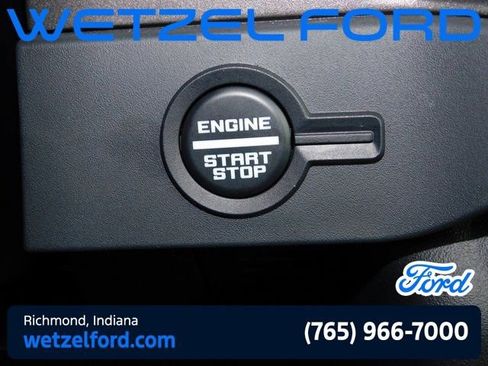 Used 2025 Ford Bronco Badlands AWD/4WD image 29
