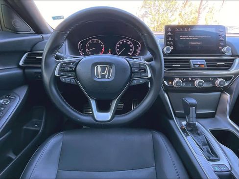Used 2019 Honda Accord Sport image 6