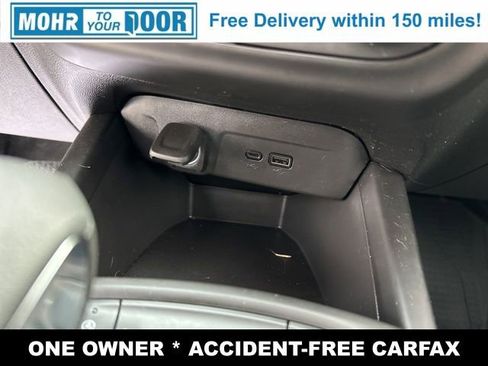 Used 2024 Chevrolet Trax RS w/ Sunroof Package image 18