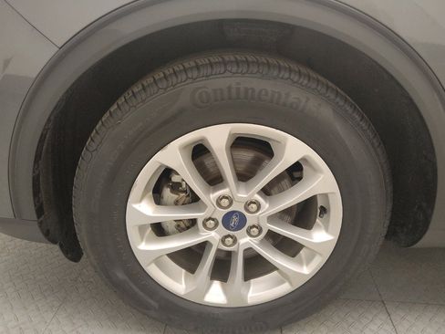 Used 2020 Ford Escape SE image 31