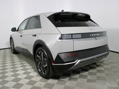 Used 2023 Hyundai Ioniq 5 SEL w/ Cargo Package image 32