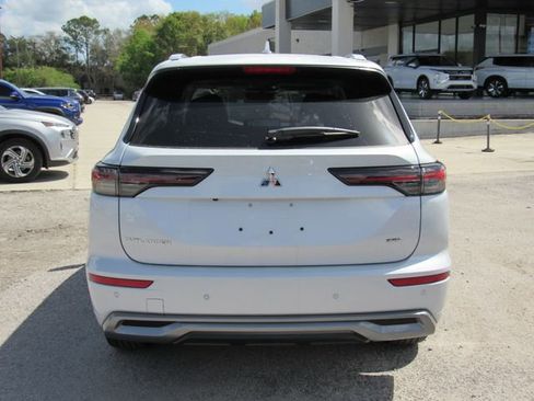 New 2026 Mitsubishi Outlander SEL FWD image 4