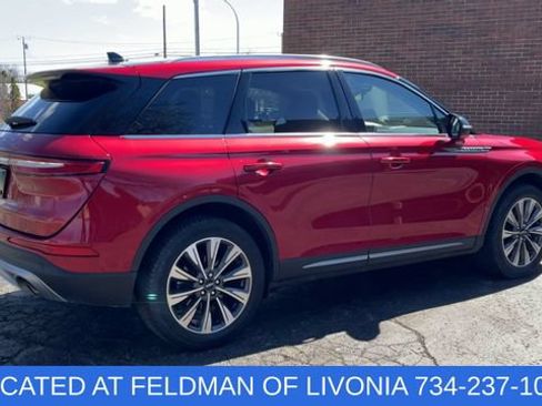 Used 2021 Lincoln Corsair Reserve w/ Equipment Group 201A AWD/4WD image 8