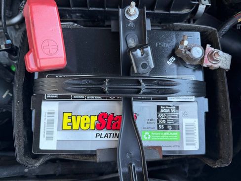 Used 2014 Scion xB Base 4dr Wagon 4A image 22