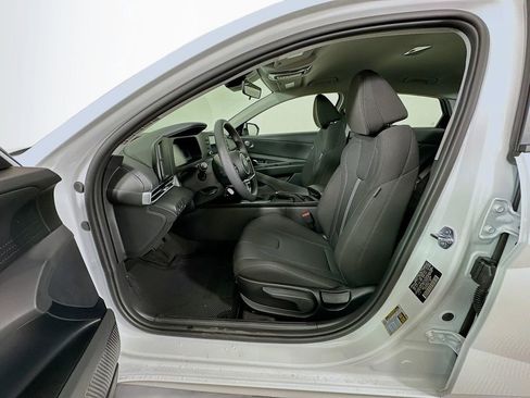 New 2026 Hyundai Elantra SE w/ Cargo Package image 15