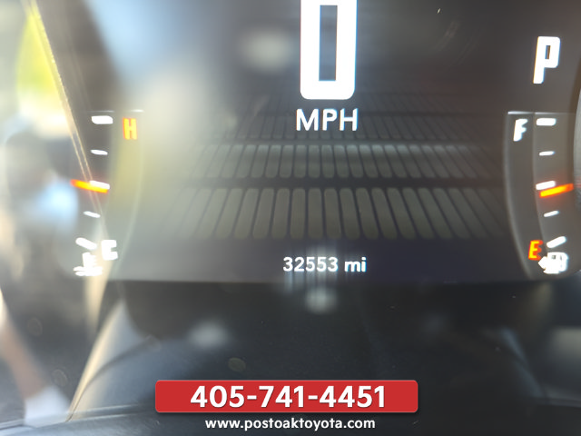 Used 2018 Dodge Challenger R/T w/ Sound Group RWD image 22