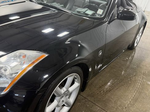 Used 2004 Nissan 350Z Touring image 34