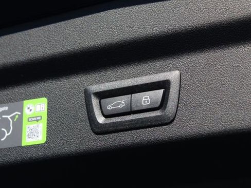 New 2026 BMW X2 xDrive28i w/ Convenience Package image 8