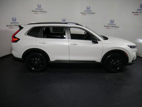 New 2026 Honda CR-V Sport image 4