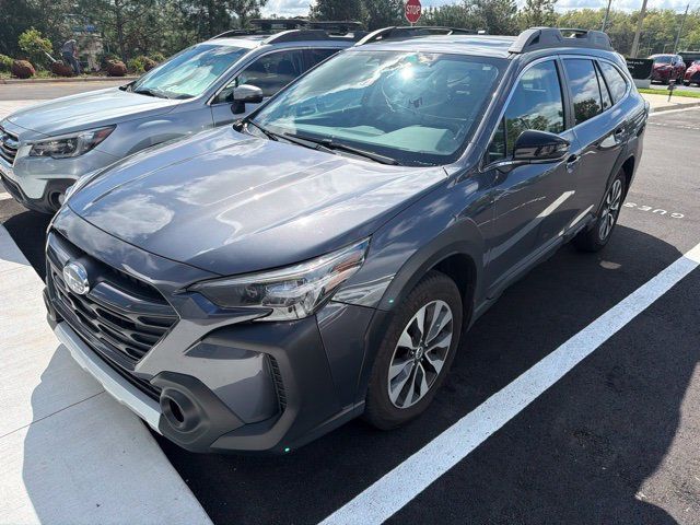 Used 2023 Subaru Outback Limited AWD/4WD image 1