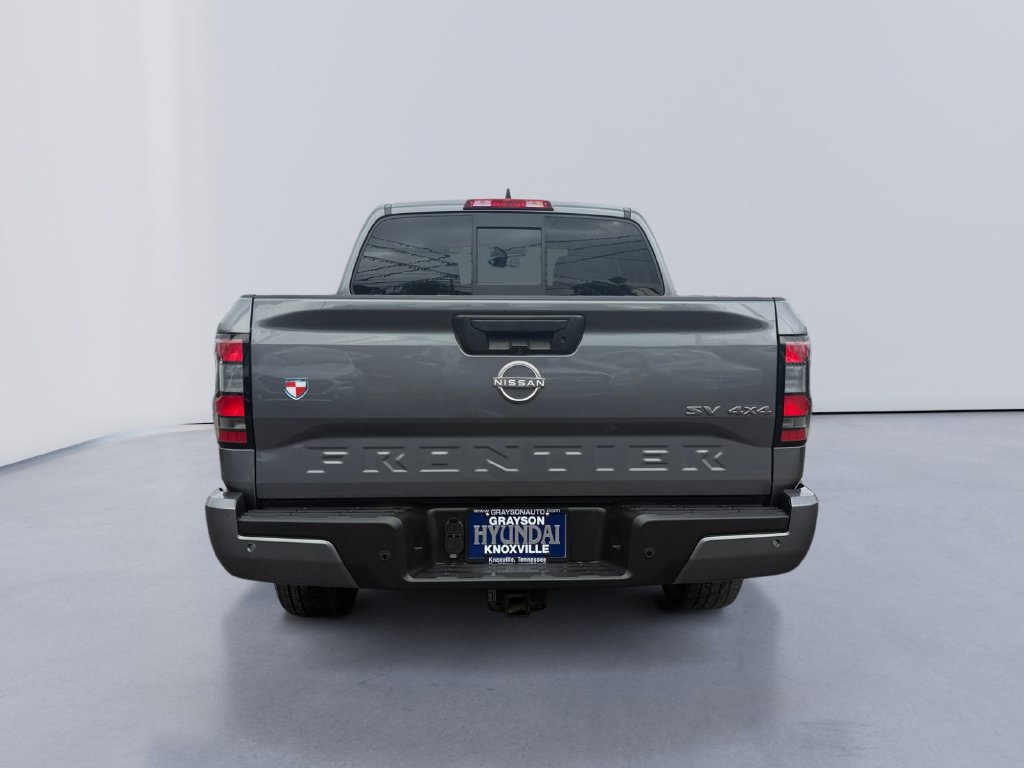 Used 2022 Nissan Frontier SV AWD/4WD image 4