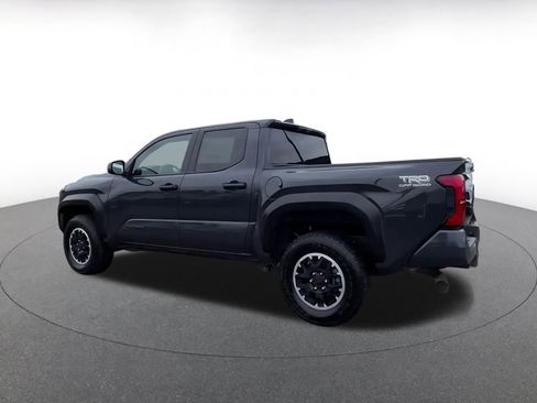 Used 2025 Toyota Tacoma TRD Off-Road image 10